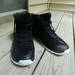 north face mountain sneaker mid